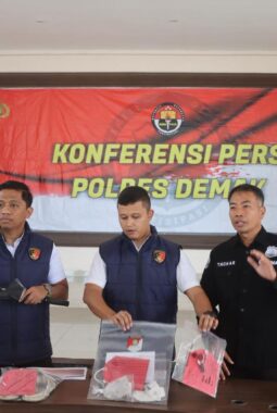 Satreskrim Polres Demak Ringkus Pelaku Pembakaran Dua Rumah di Karangawen