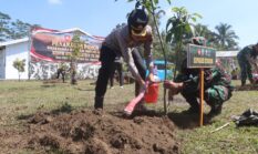 TMMD Reguler ke-129 Resmi Dibuka di Tengaran, Polres Semarang Perkuat Sinergi Dukung Percepatan Pembangunan Desa.