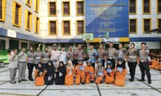 POLICE GO TO SCHOOL, DITLANTAS POLDA RIAU TANAMKAN BUDAYA TERTIB BERLALU LINTAS DAN GREEN POLICING KEPADA PELAJAR