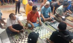 Warga Bambankerep Meriahkan HUT Ke-81 RI Lewat Lomba Catur Antar-RT