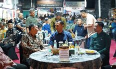 Semarak HUT Ke-61 Yonif 403/Wirasada Pratista: Danrem 072/Pamungkas Hadiri Pagelaran Wayang Kulit, Perkuat Kemanunggalan TNI–Rakyat
