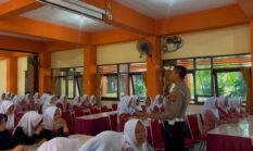 Satlantas Polres Wonogiri Edukasi Pelajar SMK N 1 Wonogiri, Tanamkan Budaya Tertib Berlalu Lintas Sejak Dini