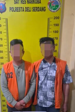 Simpan Shabu di Kantong Celana, 2 Warga Sergai Ditangkap Sat Narkoba Polresta Deli Serdang