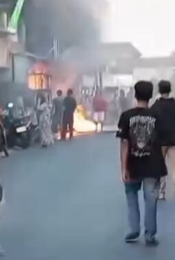 Warung Madura di Jalan Karangjati–Pringapus Terbakar, Satu Motor Dilaporkan Ludes