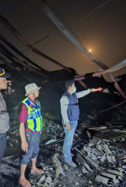 62 Kios Pasar Desa Sedo Demak Terbakar, Kerugian Rp 1,2 Miliar