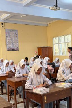 Polres Kudus Latih 399 Siswa SMKN 1 Kudus Pahami Ai dan Waspadai Kejahatan Siber
