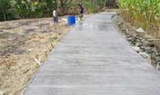 Jalan Rabat Beton Gumelar Lor Tuntas, Progres Sawangan Capai 64 Persen dalam Bakti TNI AD untuk Rakyat*